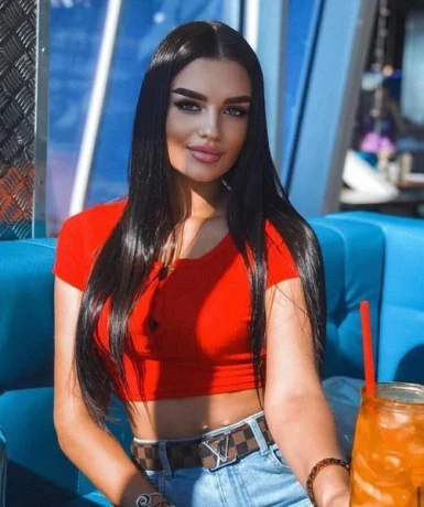 Sexy Jolinna