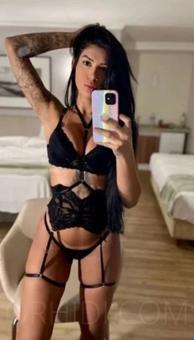 TS LISA SCHMITZ 20 Jahre