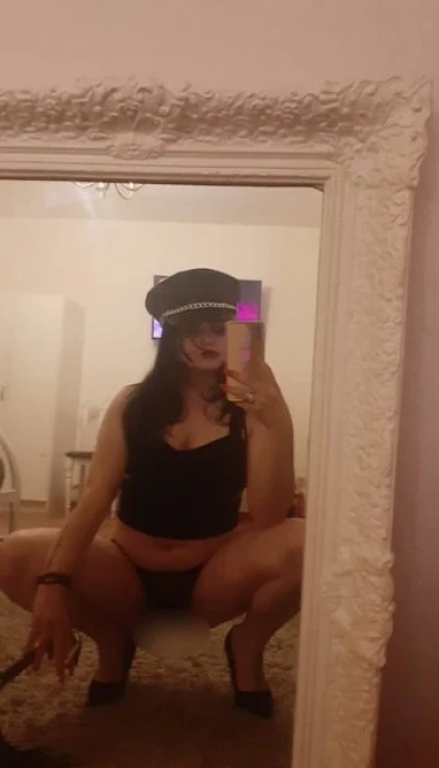 Luna 26 Jahre Alt Aus Italien