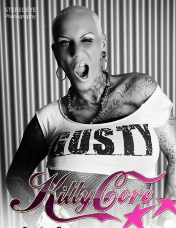 P*rnostar KITTY CORE