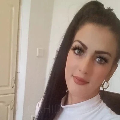 Elza aus Ungarn
