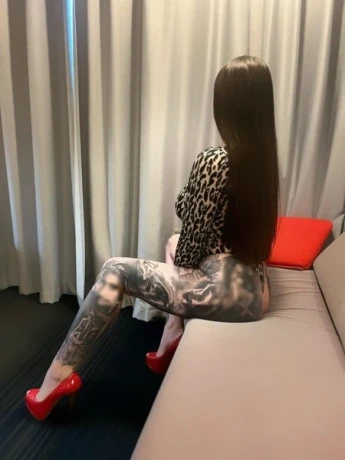 Anne48