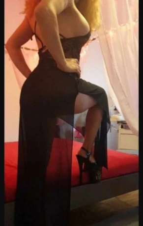 Süße Denisa 26J. Ganz Neu / Privat a. H+H + LKW Besuche