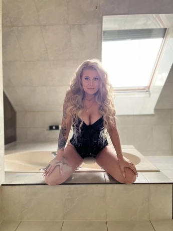 Deutsche Laura Brandneu