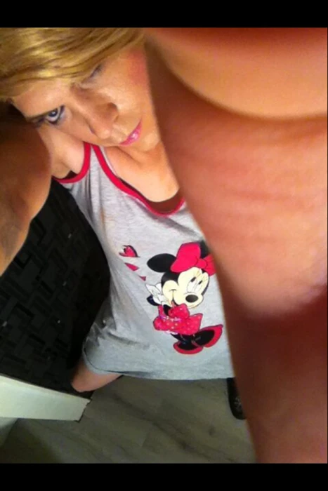 Pissy Diaper Ladyboy