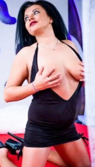 Olivia 28