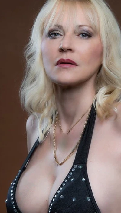 Sabine Scharfe Osterreicherin