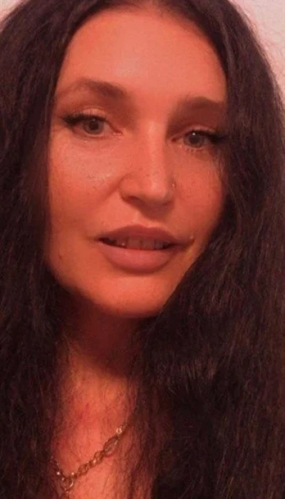 Vanessa Nur Besuchbar