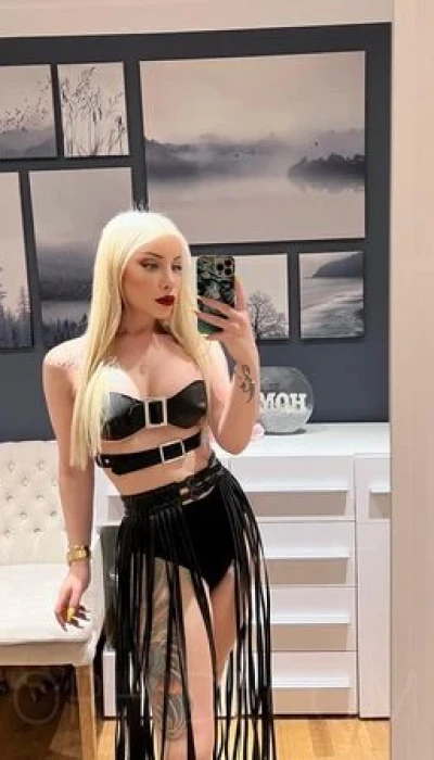 TS Ella D*ll - Türkish Sex bomb