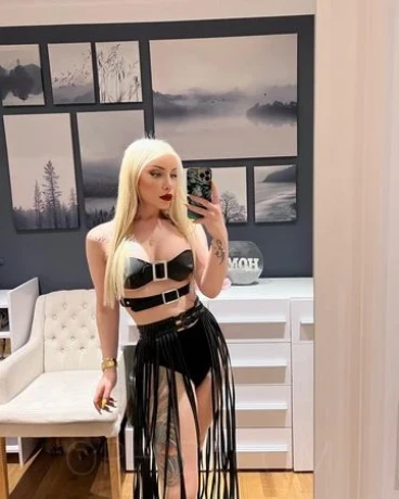 TS Ella D*ll - Türkish Sex bomb