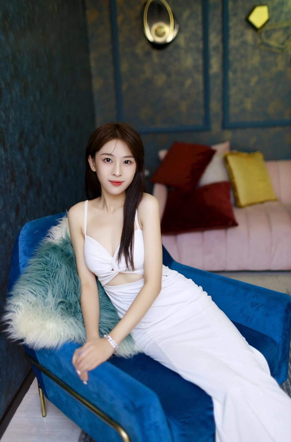 Joli Asia Model Nur Massage