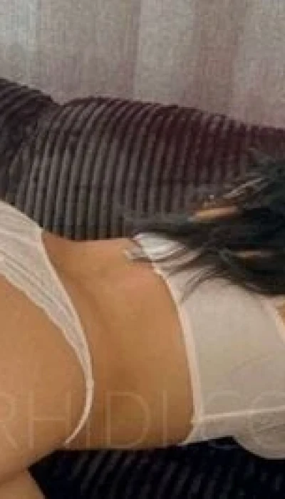 Alys - Top Service