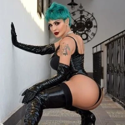 TS Karla Carrillo Der Hardcore-Star 24,5 cm