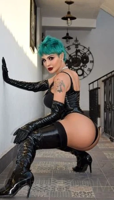 TS Karla Carrillo Der Hardcore-Star 24,5 cm