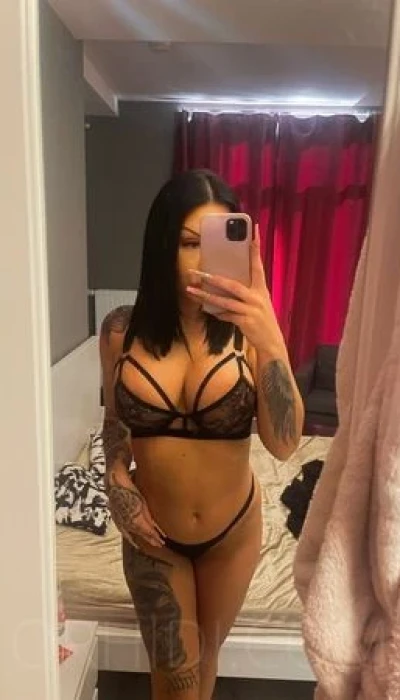 Dirty Cora Deutsch