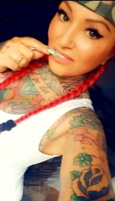 Tattoomodel Gina blond P*rno