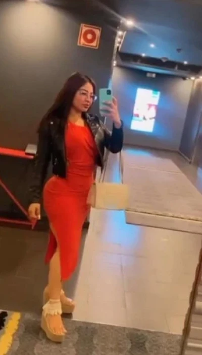 Isabela Latina Av Aus Kolumbien