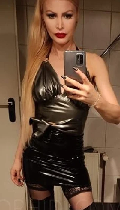 Lady Caroline - Verheißungsvoll