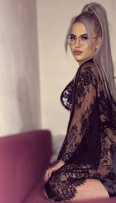 Melina47