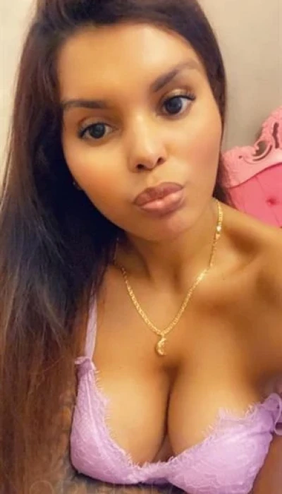 TS Bruna Cornelsen 100% Perfekter Körper