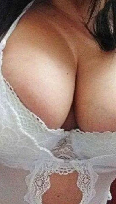 Debora Squirt
