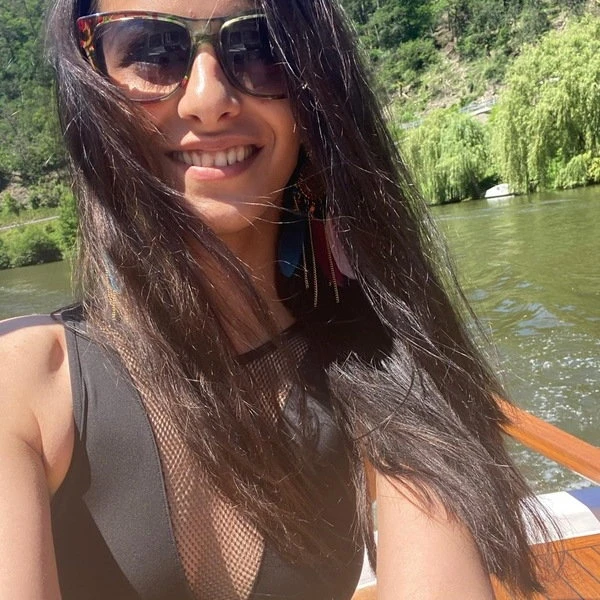 Melina52