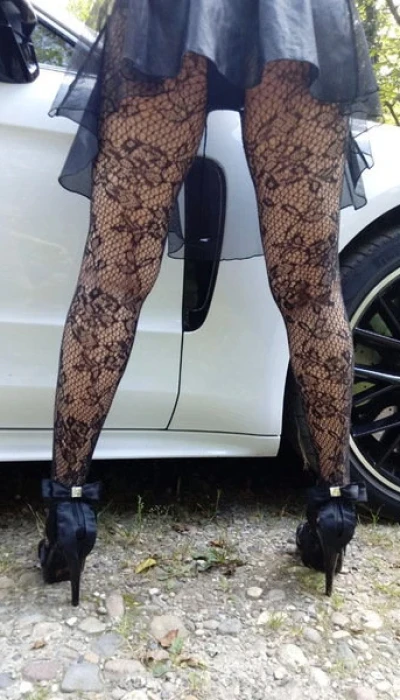 Mary Domina Bizarr
