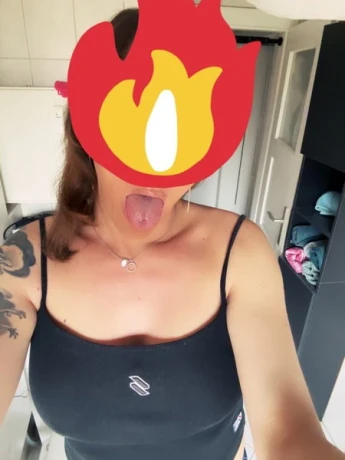 TS Ivona
