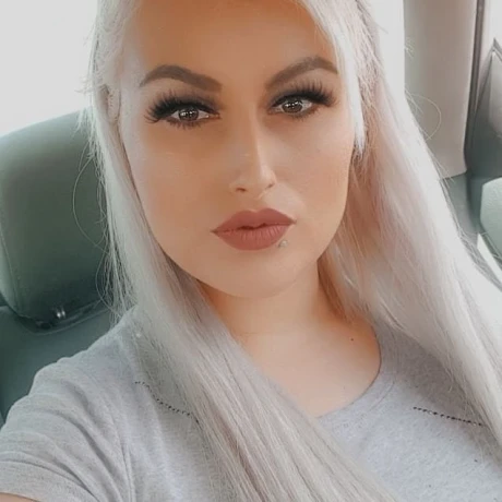 Miss Jazmin Lux