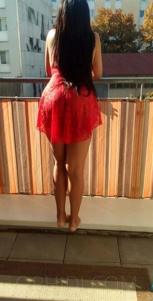Nicole Latina AV-Königin