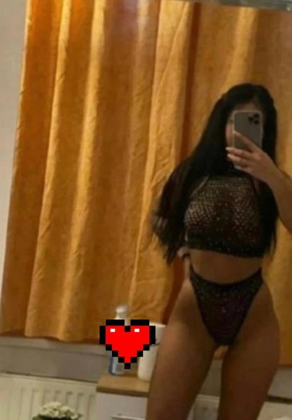 Andreea  Nur   für kurze Zeit da!