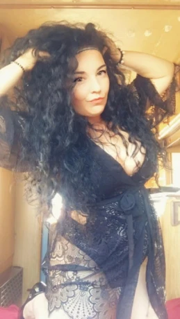 Nia