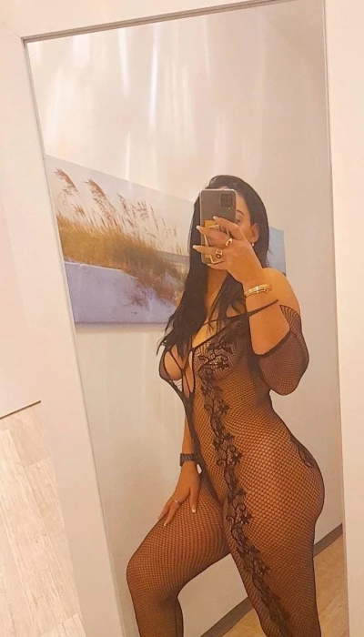 Hot Rubi