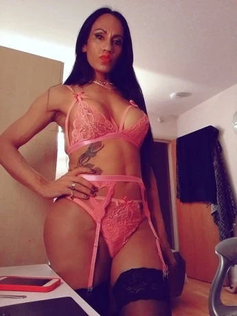 Ts Paola Andrews