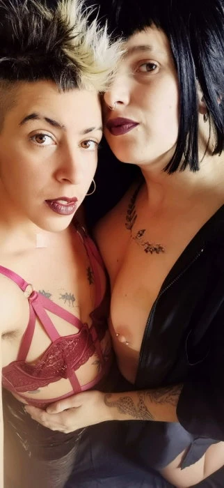 Lucy & Cindy "duo with girl"