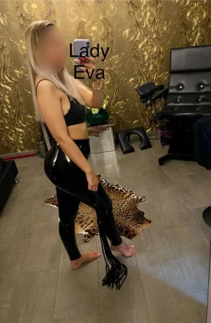 Bizarr Lady Eva   Domina Studio