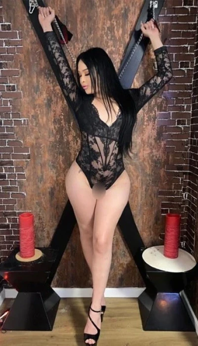 Trans Valeska Latina Party