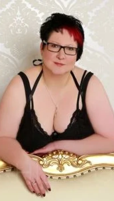 Lilly- Molliger, deutscher Busentraum