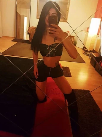 Leonie
