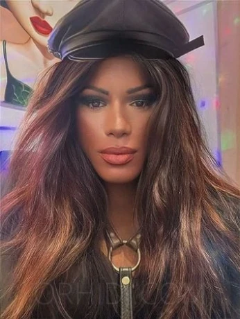 Brandneu TS Mistress Donatella