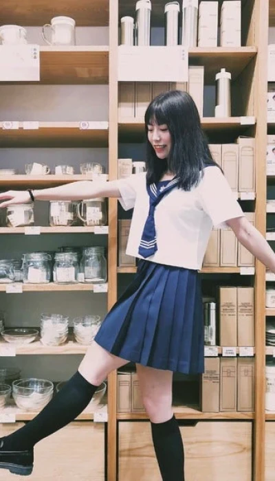 Lucia aus Japan mit AV