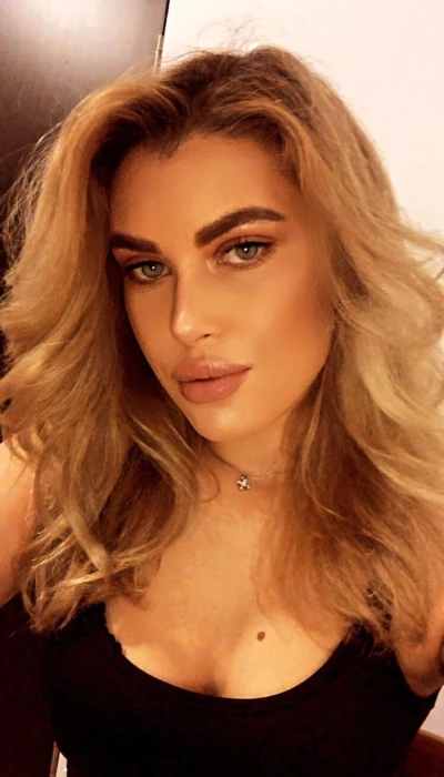 Maya Neu1