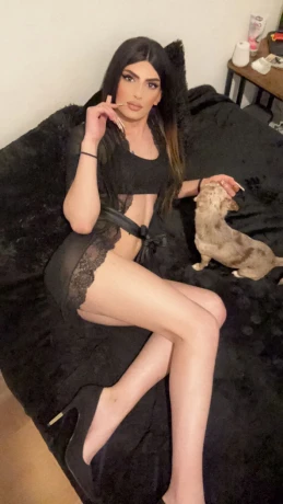 Trans Melanie
