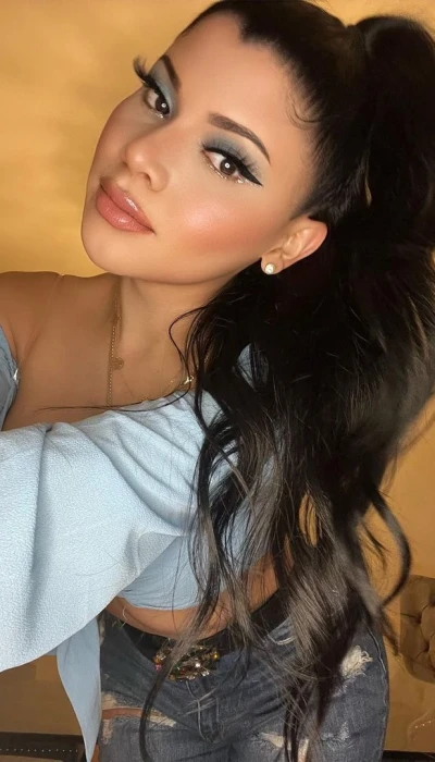 Nicole