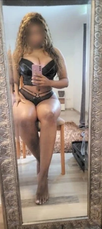 Ana Caliente1