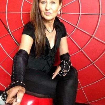 Lady Corinna-