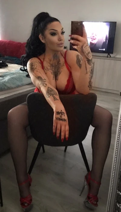 Elena Hotxx